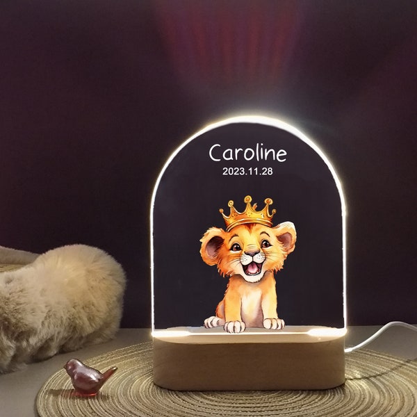 Veilleuse personnalisée pour bébé, veilleuse roi lion avec nom et date de naissance, lampe de nuit en acrylique animal, cadeau chambre d'enfant, cadeau baby shower