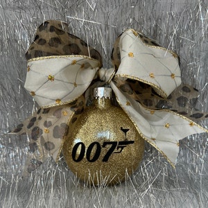 CUSTOM GLASS ORNAMENTS-James Bond 007