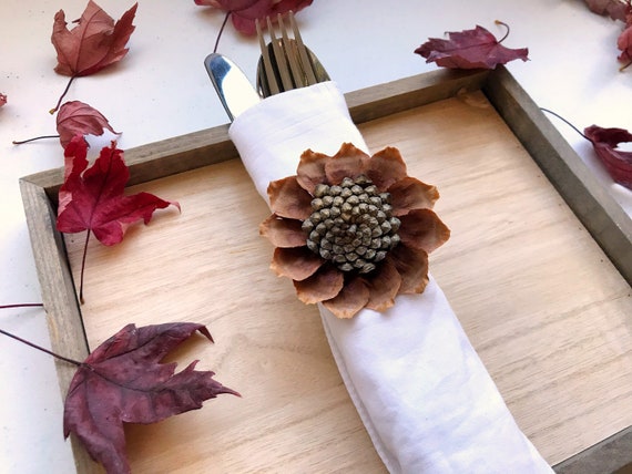 Pinecone Flower Napkin Rings: Autumn Thanksgiving Table Decor