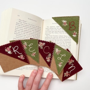 Personalized Embroidered Felt Bookmark, Floral Monogram Gift image 2