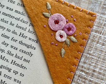 Hand Embroidered Corner Bookmark: Floral Book Accessory, Felt Bookmark