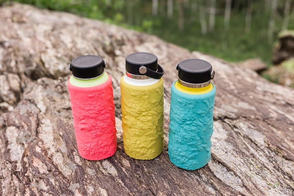 Hydro Flask Medium Packable Bottle Sling - Snapper – Totem Brand Co.