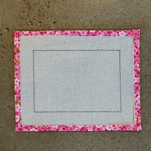 Tür hängen; Rectangle Blank Nadelspitze Canvas 13 oder 18 Mesh Orange Line Zweigart Mono Deluxe canvas; Stoffränder; Stichzählmuster; 18cm x 18cm