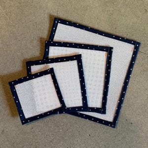 18 mesh marineblauwe ster blanco borduurstof canvas Orange Line, Zweigart Mono Deluxe canvas met katoenen randen; 4 x 4, 5 x 5, 6 x 6, 7 x 7, 8 x 8 +