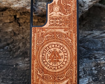iPhone 17 16 & Galaxy S26 S25 Viking Helm of Awe Wooden Phone Case: Norse Mythology Engraved