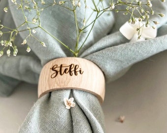 Napkin ring made of wood personalized