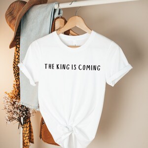 King viene camiseta cristiana camisa jesús camisa christian mujeres camisa Jesús es rey fe ropa christian camiseta iglesia