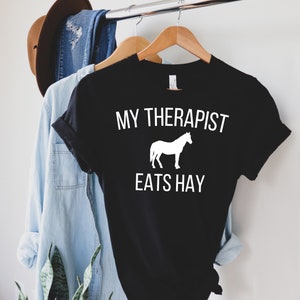 Mijn therapeut eet Hay Shirt cowgirl shirt cowboy shirt paardensport shirt meisjes paard shirt paard cadeau paard t shirt paardrijden