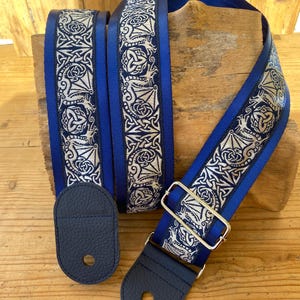 Gothic Dragon Gitarren-, Bassgurt - Mittelalter 48mm Navy & Silver