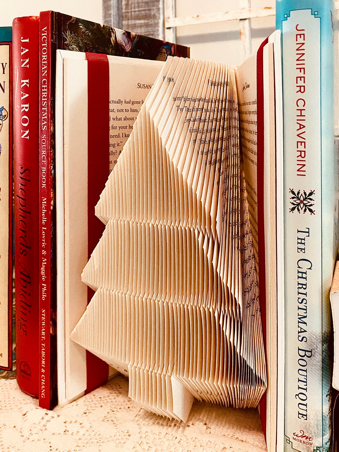 Christmas Tree Book Folding Pattern, How to Book Fold Instructions