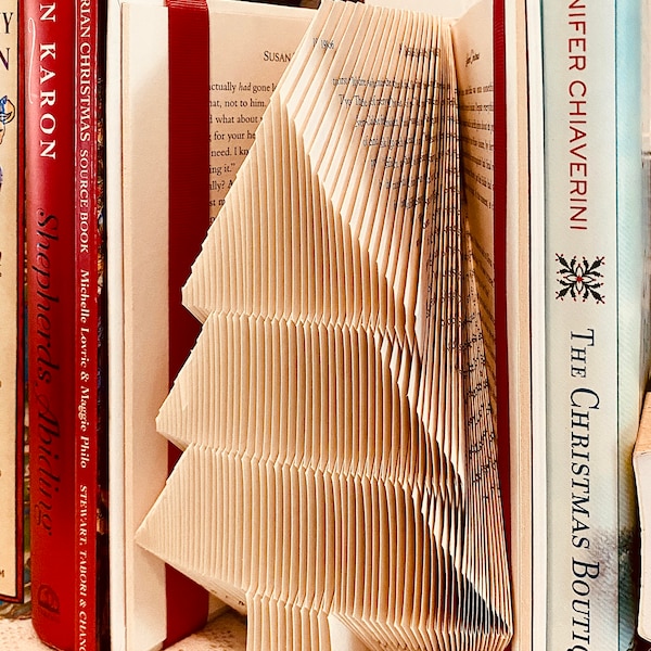 Christmas Tree Book Folding Pattern, How to Book Fold Instructions, Downloadable Pattern, Folded Book Art Pattern, Book Art Folding, Origami