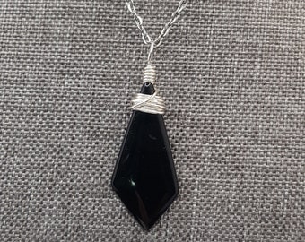 Natural Black Onyx Polished Wire Wrap Necklace