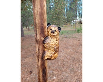 Chainsaw Carved Climbing Bear 15&quot; Made for Posts, Corners, Poles, Trees