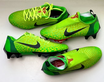 Custom Painted Football Cleats “Grinch”