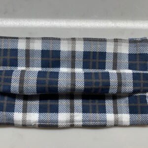 Blue plaid flannel pleated mask with filters