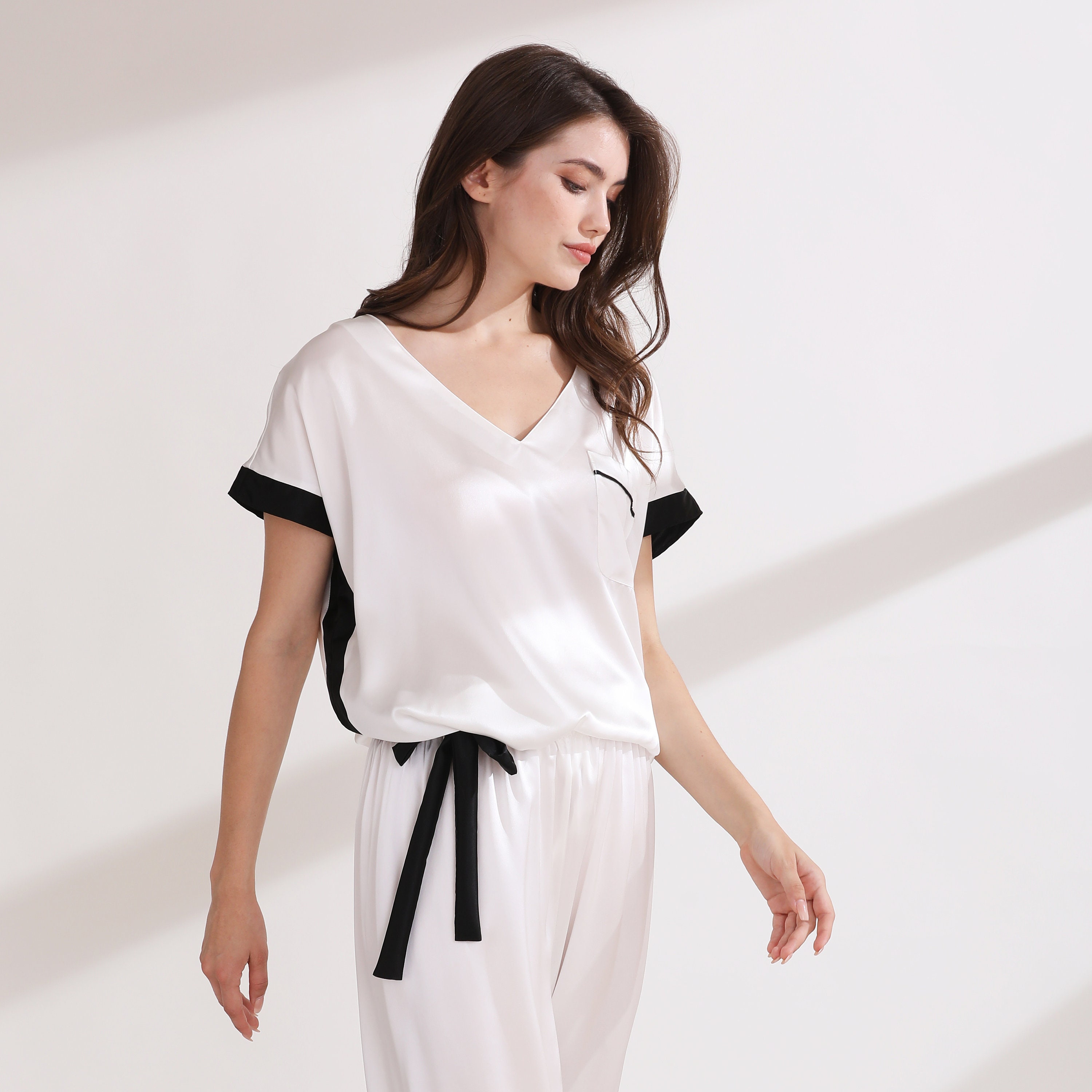 Women's Sleepwear Silk V- Neck Sleeveless Top Pajamas Pant Set Nightwear 