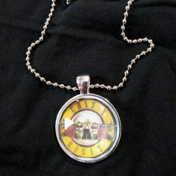 1 inch Guns N' Roses Rock Band glass cabochon pendant on 24 inch nickel plated ball chain necklace;  Jewelry