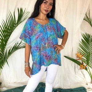 Blue Bali Batik Hi Low Top, Batik Women Blouse with Scoop Neckline, Spring Summer Tee Batik Turquoise Green Rainbow, Plus Size Shirt Rayon