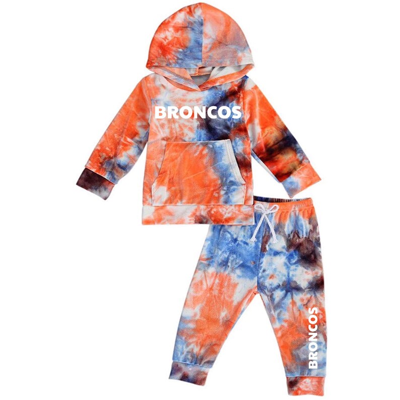 custom team sweatsuits