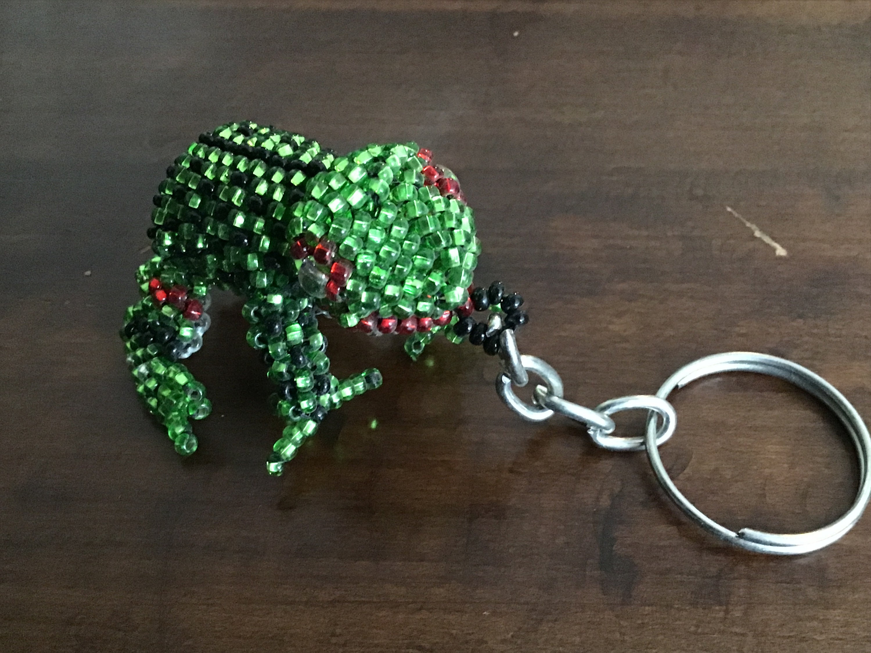 Beaded frog keychain frog keychain beaded frogbeaded Etsy 日本