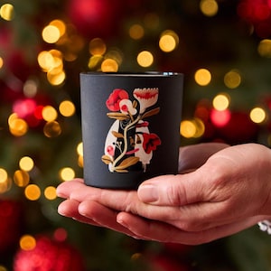 Handgefertigte Sojakerze mit ukrainischer Kunst | Umweltfreundliches Entspannungs- und Weihnachtsgeschenk