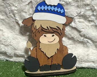 Highland cow, dairy cow, horse, dog,chicken, pig,goat interchangeable hats/ interchangeable hat seasonal shelf sitter