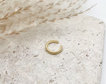 EARCUFF // Gold-plated stainless steel