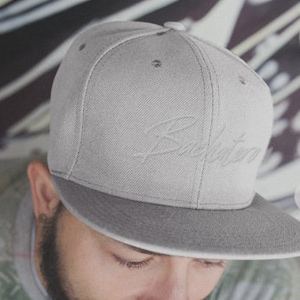 Kapelusz Bachatero Bachata Dancer Bailamos Snapback Monochromatyczny