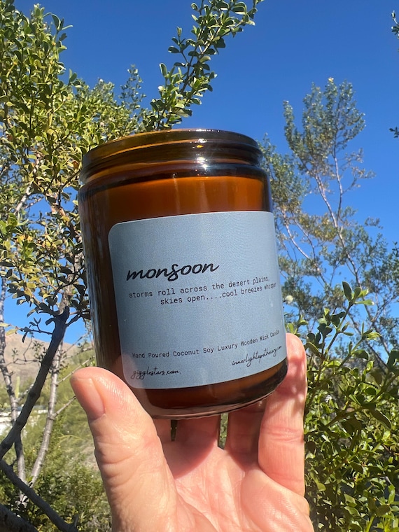 MONSOON clean fresh after the rain Coconut Soy Wax Luxury Wooden Wick Candle, Clean Burning, Eco Friendly, Unisex, Lidded Vessel 8 oz
