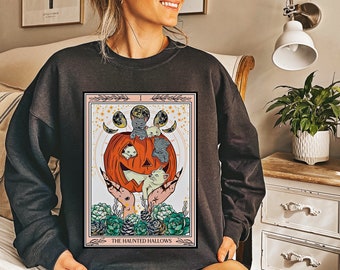 Halloween Sweatshirt Vintage Cat Sweater Halloween Crewneck Tarot Shirt Witchy Sweatshirt Halloween Cat Shirt Witchy Clothes Fall Pumpkin