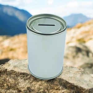 Silver-colored tin cans with slotted lid, 500 ml, made of tinplate, blank inside and out, ideal as a money box.