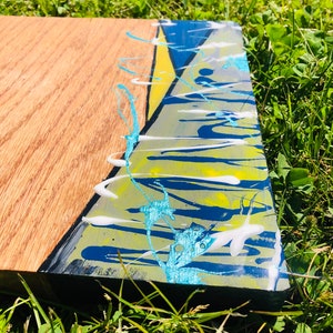 Handmade Epoxy Resin Cutting Board, Personalized Chopping Board, Wooden Cheese Board, Acrylic Colored Charcuterie Board, Gifts for Mom