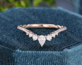 Pear shaped Curved wedding band Unique Rose gold moissanite wedding band women Stacking ring Swist ring Matching band Promise gift for women