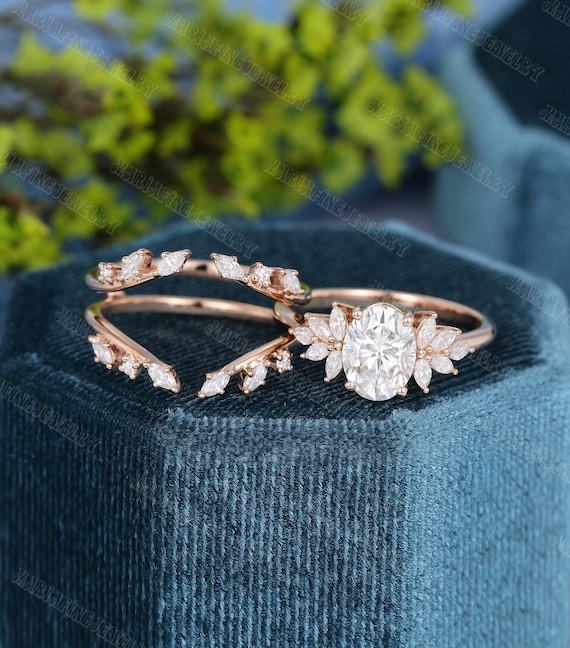 Oval Cut Moissanite lab Diamond Engagement Ring Set Rose Gold