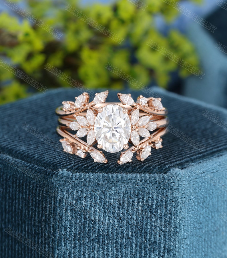 Oval cut moissanite/Lab diamond Engagement Ring set Rose gold Engagement Ring Vintage Unique Marquise double curved diamond promise gift image 2