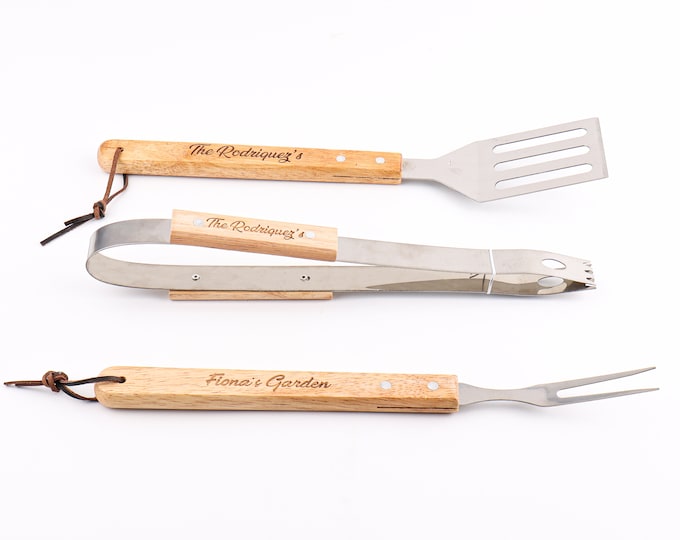 Personalized 3 Piece Stainless Steel BBQ Tool Set, Custom Grill Accessories for BBQ, Indoor & Outdoor Fork, Spatula, Tongs