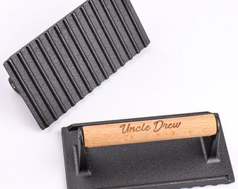 Personalized Bacon Press and Grill Press, Durable Cast Iron Meat Press, Hamburger Smasher, Perfect for Grilling and Griddle Cooking