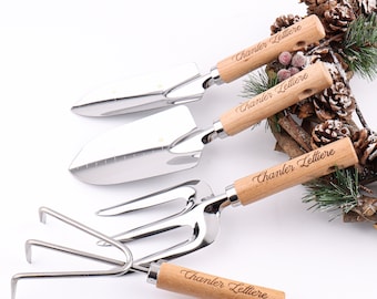 Ensemble d'outils à main de jardin personnalisé avec manche en bois, kit de travail de jardin en acier inoxydable avec manche ergonomique en bois massif, coffret cadeau