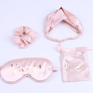 Personalized Name Spa Gift Set - Satin Scrunchie Hairband Tie Sleep Mask Bridesmaid Hen Bachelorette Sleepover Party Wedding Favor Christmas