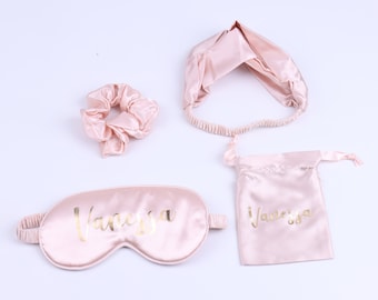 Personalized Name Spa Gift Set - Satin Scrunchie Hairband  display picture 1
