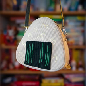 Onigiri Ita Bag – Japanese Kawaii Shoulder Bag with 2 double-sided Inserts!