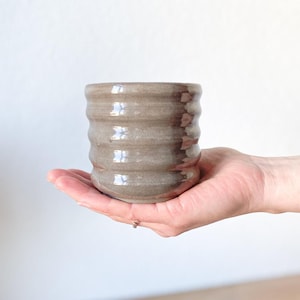 Matchabecher / Bubble / Handgetöpfert / Keramikbecher / Teetasse / Steinzeug