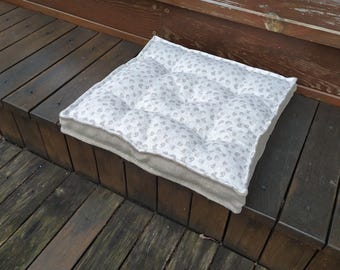 Hemp Decorative Floor Pillow: Linen Cover, Natural Filling