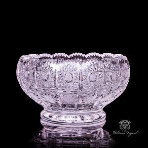 Handcrafted Bohemia Crystal Bowl - Exquisite Art for Home Decor and Gifting