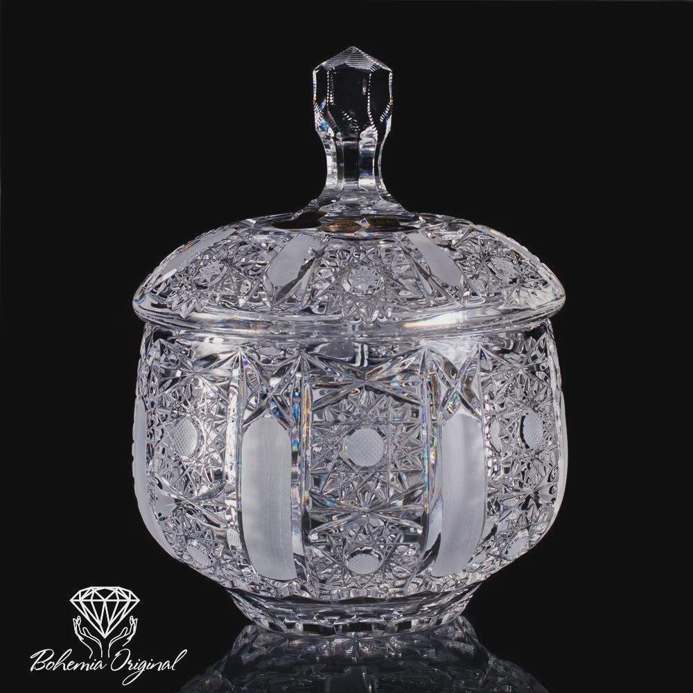 ハンドカットのボヘミアクリスタル製シュガーボウル（蓋付き） - Etsy 日本