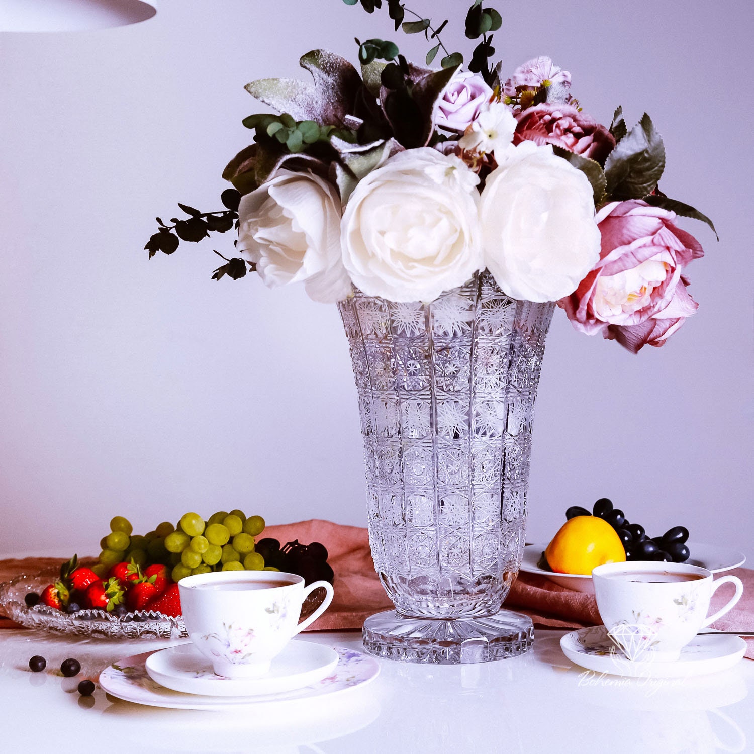 ボヘミア クリスタル 花瓶 大型 大きなボヘミアクリスタル花瓶 - Etsy 日本