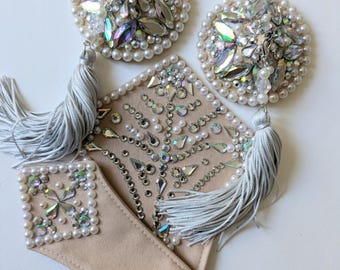 Merkin, nipple pasties, nippies, showgirl, cabaret, burlesque