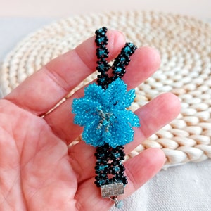Handmade Beaded Floral Bracelet with Blue Flower, Unique Handmade Jewelry, Spring Floral Jewelry, Black and Blue Bracelet, Gift for Her