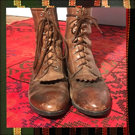 Ariata Equestrian Boots