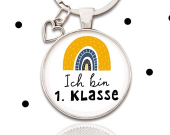 Anhänger/Schmuck zur Einschulung für Kinder (Regenbogen blau) - Ich bin 1. Klasse + Herz für Schlüssel, Kette, Tasche oder Tornister